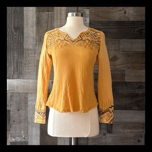 Sundance yellow embroidered long sleeve top XSmall western boho coastal cowgirl
